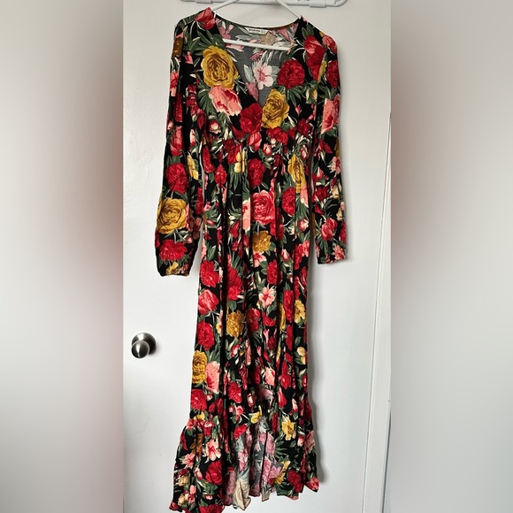 Ruffle trim dress - Picture 2 of 2